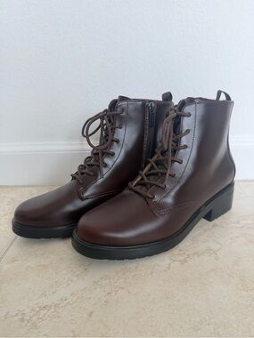 EVERLANE Modern Utility Boot Lace Up Shoes